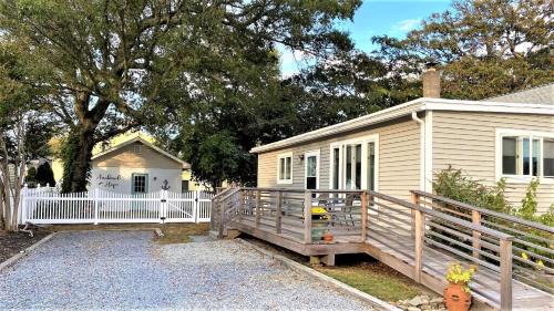 Town Bank House | Anchored In Hope