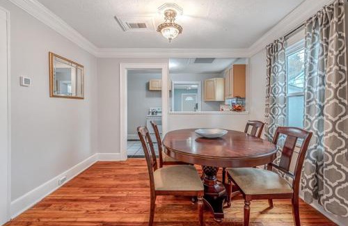 North Charleston House | Anchors Away in Park Circle with King Suite