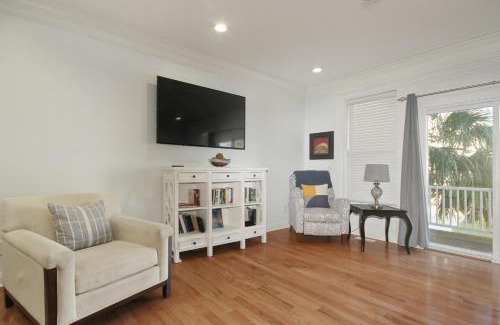 Surfside Beach House | Anchors Away