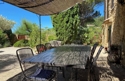 Sabran House | Ancien MAS Provencal AU Milieu DES Vignes Bois SUR 5000 M² Patio Clos DE Murs