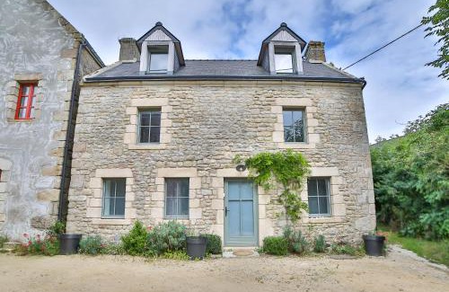 Erdeven House | Ancienne Forge avec son jardin à 2 pas de la plage