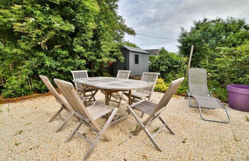 Erdeven House | Ancienne Forge avec son jardin à 2 pas de la plage