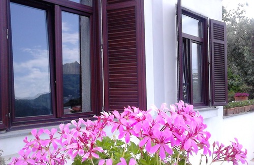 Cava de' Tirreni House | Ancient "CASOLARE ULIVETO" near POMPEI /AMALFI Coast with affiliated POOL