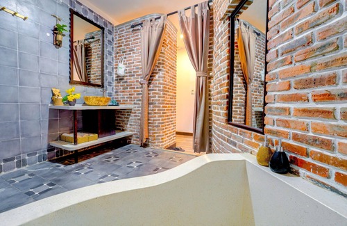 Hoi An City Centre Hotel | Ancient Garden Boutique Hoi An