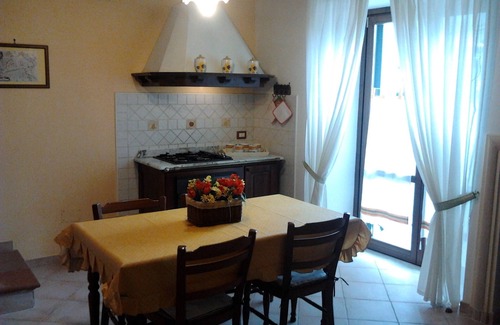 Pucara House | Ancient village of the well "Casa La Corte"