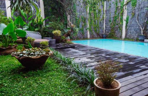 Bandung Villa | Andaru Sukahaji - Perfect for Family and Friends