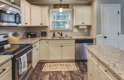 Northlake House | Anderson Lakefront Vacation Rental w/Dock