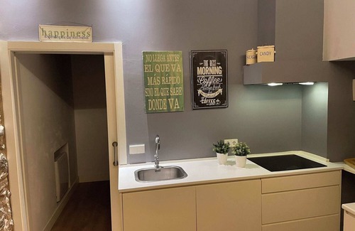 Toledo City Center Apartment | Andimi Biscuits