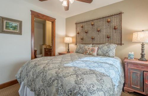 Ketchum House | Andora Villa Condo 102