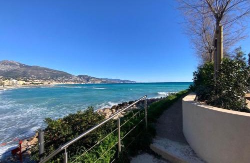 Roquebrune-Cap-Martin Apartment | Andrea's holydays