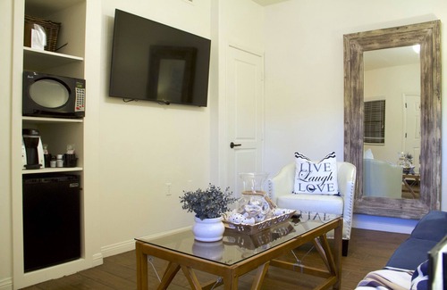 Downtown Palm Springs Hotel | Andreas Hotel & Spa