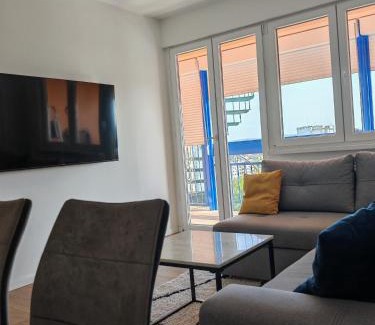 Novi Beograd Apartment | Andrej 64