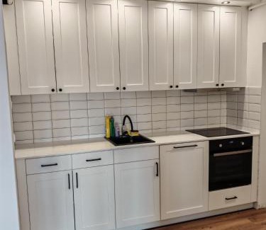 Novi Beograd Apartment | Andrej 64