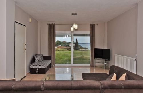 Nea Moudania Villa | Anelia Villa Seaview 3 by Travelpro Services