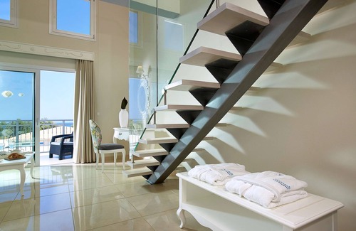 Paralia Kourna Resort | Anemos Luxury Grand Resort