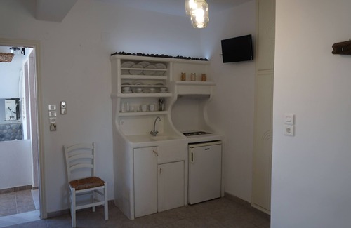 Adamas Apartment | Anerousses