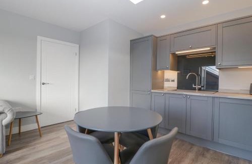 Drybrook House | Aneths Annex