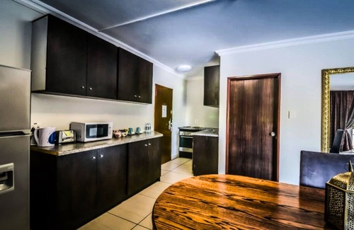 Ekurhuleni Hotel | ANEW Hotel & Convention Centre OR Tambo