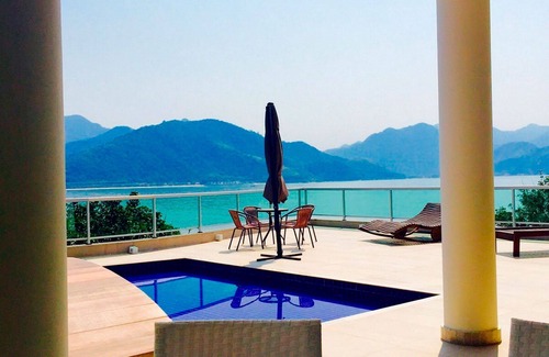 Mangaratiba Villa | Ang030 - Beautiful beachfront villa in Angra dos Reis