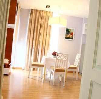 Phuong 6 Apartment | Angela Boutique Serviced Residence
