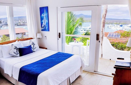Bahia de la Academia Hotel | Angermeyer Waterfront Inn