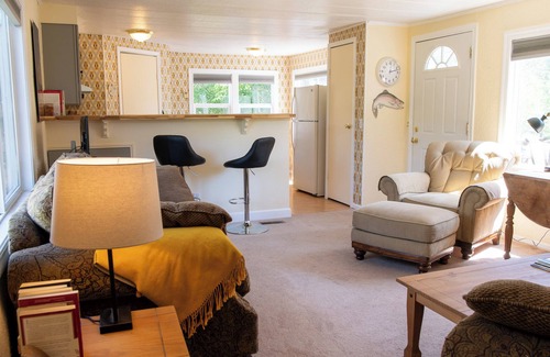 Cascade House | Angler's Paradise! Newly remodeled pet-friendly, riverfront home.