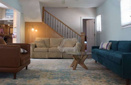 Brimfield Apartment | Angler's Paradise: Sylvan Lakehouse-Fishing & Tranquility near Goshen & Ft Wayne