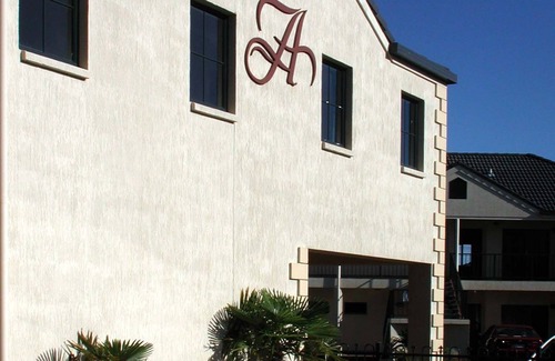Hamilton Apartment | Anglesea Motel and Conference Centre