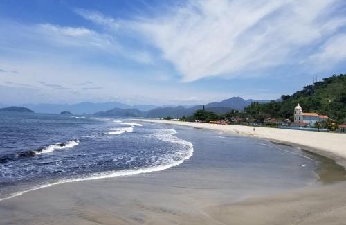 Mambucaba House | Angra dos Reis Casa na Praia Mambucaba na Vila Histórica divisa com Paraty