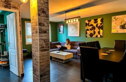 Meaux Apartment | Anh K - TiamConciergerie - DISNEY - Meaux Centre