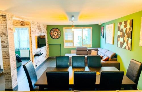 Meaux Apartment | Anh K - TiamConciergerie - DISNEY - Meaux Centre