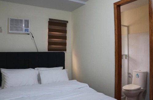 Moonwalk Apartment | Anicia Guesthouse Units