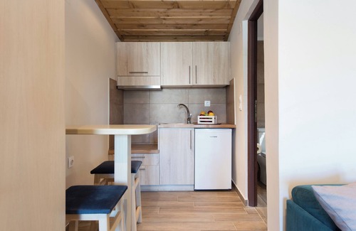 Perama Hotel | Anita Hotel