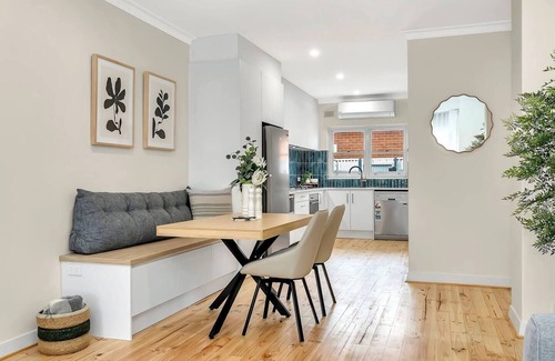 Somerton Park Apartment | Anja Haus Elegant Retreat near Somerton Park Beach