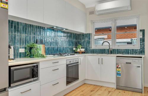 Somerton Park Apartment | Anja Haus - Elegant Retreat near Somerton Park Beach