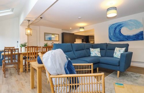 Looe Cottage | ANJOMA, pet friendly, country holiday cottage, with a garden in Looe