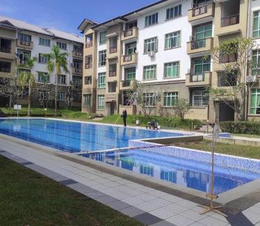 Richmond Hill Apartment | Anna温馨公寓式的住宅