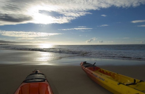 Whitney Beach Boat Rental | Anna Mara