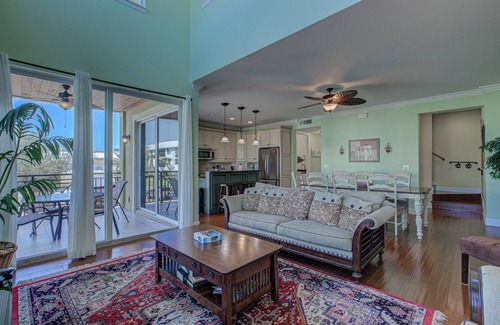 Bradenton Beach House | Anna Maria Island Beach Palace