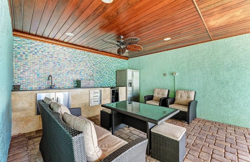 Bradenton Beach House | Anna Maria Island Beach Palace