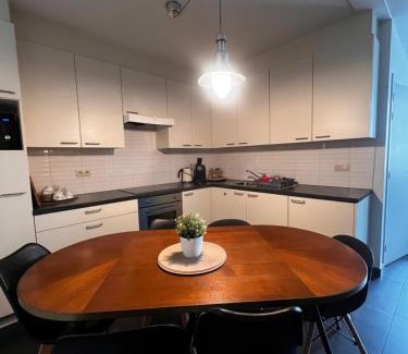 Patershol Apartment | Anna Place