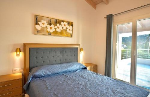 Vassilatika Apartment | Anna's Corfu Escape Apartments 3