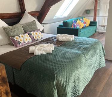 Ichenhausen Apartment | Anna9 Apart- Penthouse Suite