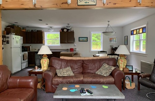 Monmouth House | Annabessacook Lake, Monmouth, Maine