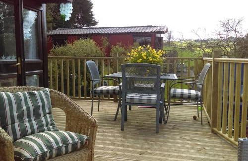 Builth Wells Ski Chalet | Anne's Lodge Caerberis Holiday Park, dog friendly