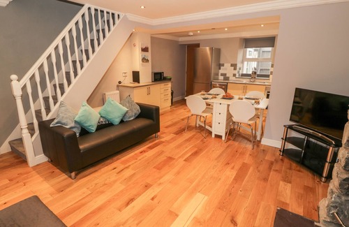Bethesda Cottage | ANNEST, pet friendly, country holiday cottage in Bethesda