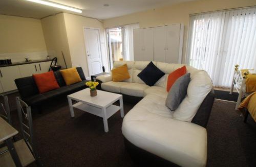 Rotherham Apartment | Annex at 29B St Ann's