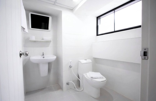 Thung Maha Mek Hotel | Annex Lumpini Bangkok