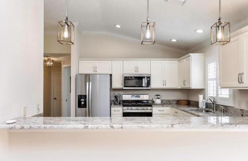 Bonnybrook House | Anniston - Villagepeople