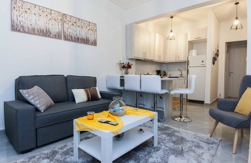 Ano Kipseli Apartment | Ano Kipseli Gem Stylish 1-Bedroom for 4